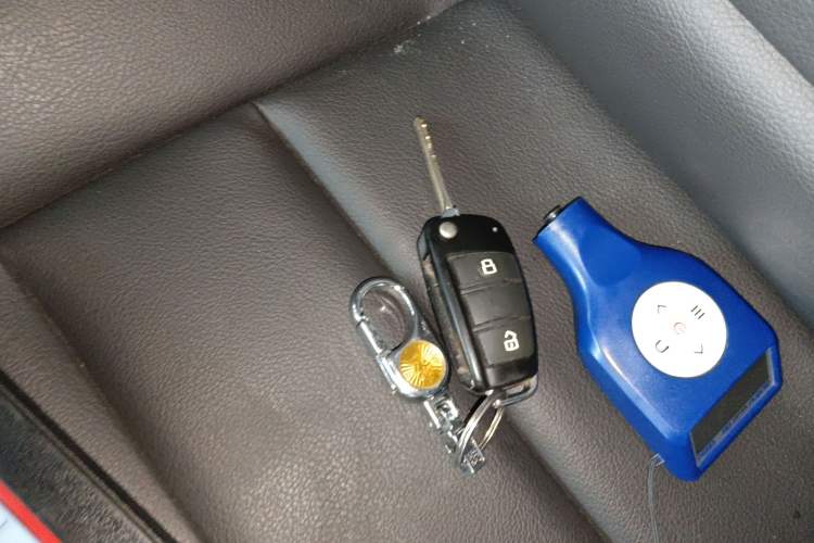 Used Isuzu D-MAX 2020 1.9T 4x4 Automatic Comfort Edition China VI Standard RZ4E Hi-Power
