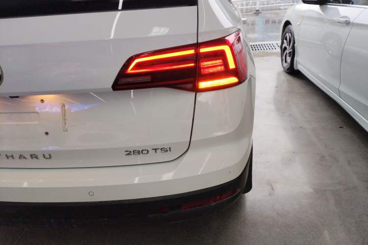 Used Volkswagen Tharu 2021 280TSI Two-Wheel Drive Trend Edition