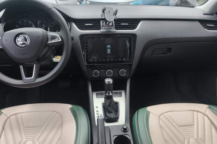 Used Skoda Octavia 2019 1.5L Automatic Comfort Edition
