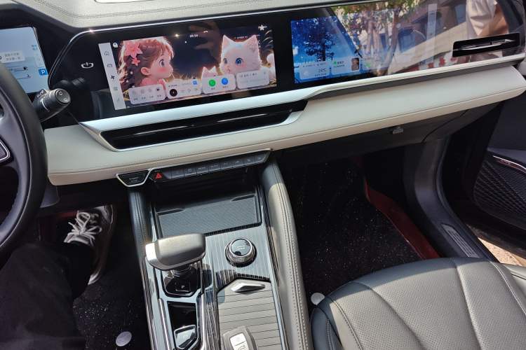 Used Geely Auto Monjaro L 2023 2.0TD High-Power Automatic Two-Wheel Drive Flagship Version
