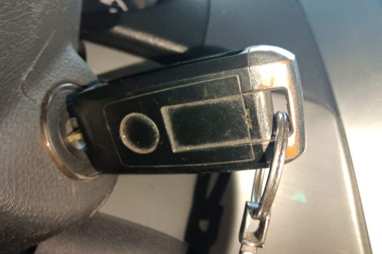 Used Geely Auto GX7 2013 2.0L Automatic Prestige Edition
