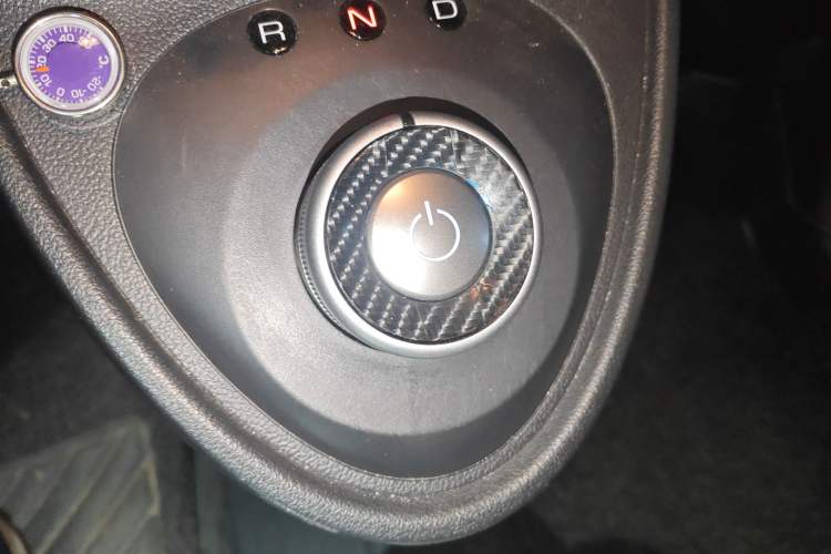Used ORA Black Cat 2021 301 km Basic Version
