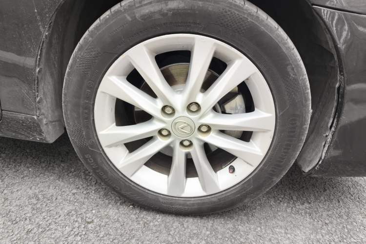 Used Lexus ES 2010 240 Elegant Edition