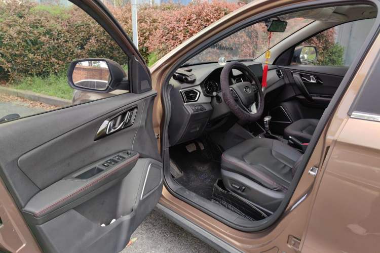 Used FAW Senya R7 2017 1.6L Automatic Prestige Model
