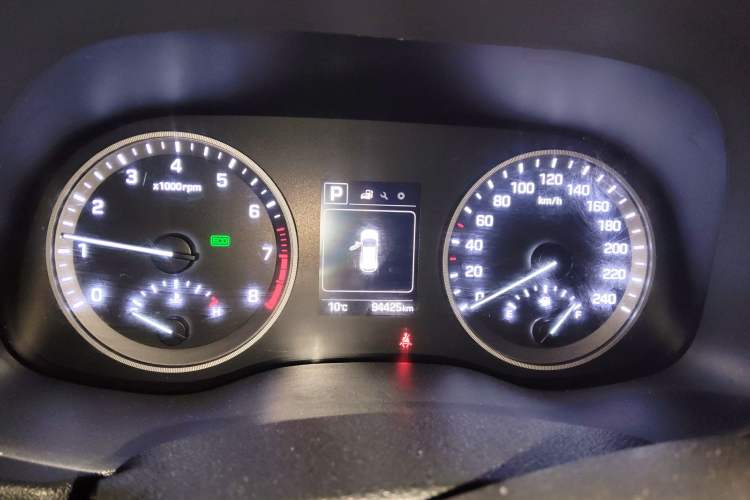 Used Hyundai Tucson 2015 1.6T Dual-Clutch Two-Wheel-Drive Leading Model