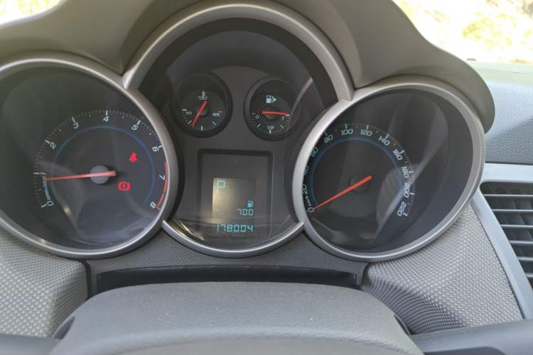 Used Chevrolet Cruze 2011 1.6L SE Automatic Instrument Cluster
