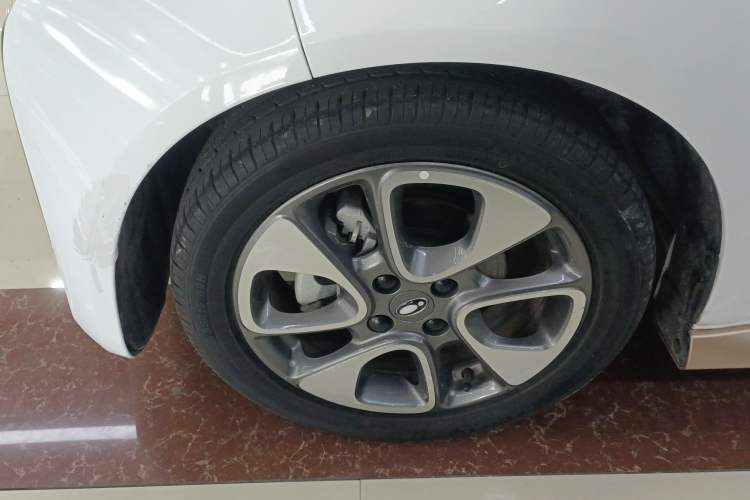 Used ORA White Cat 2022 Xiao Yean Cat Edition 360km Deluxe Model Ternary Lithium
