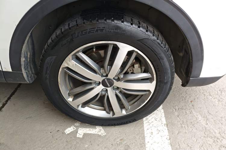 Used Haval H6 2019 1.5 GDIT Automatic Luxury Smart Connect Version China VI Standard Right Front Wheel Hub