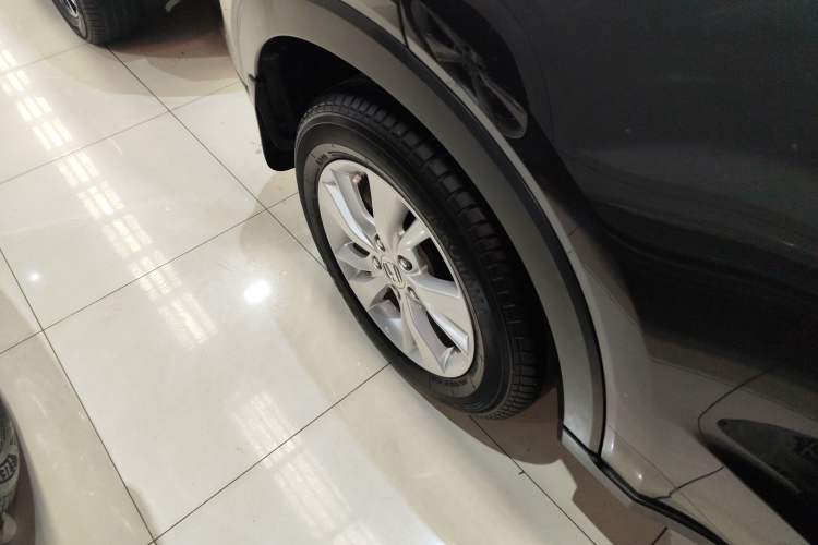 Used Honda Vezel 2017 1.5L CVT 2WD Comfort Model Exterior 5