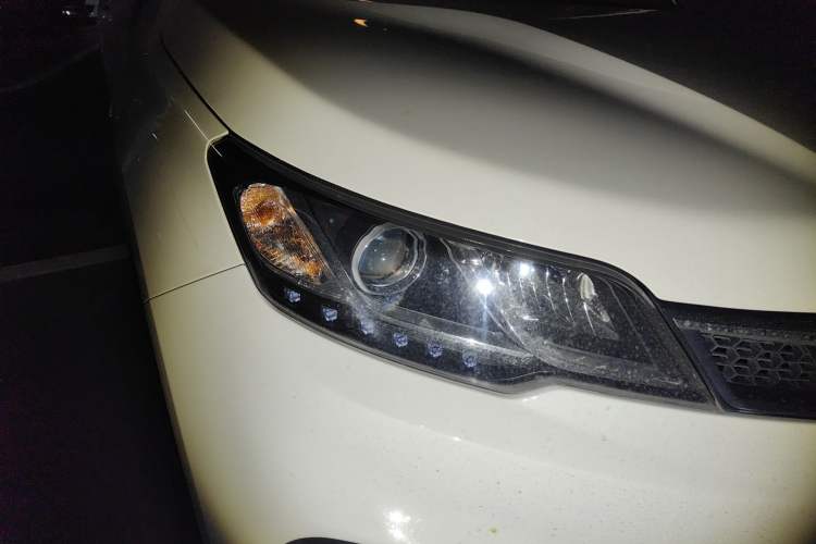 Used Soueast DX3 2018 1.5L Manual Flagship Edition Right Front Headlight