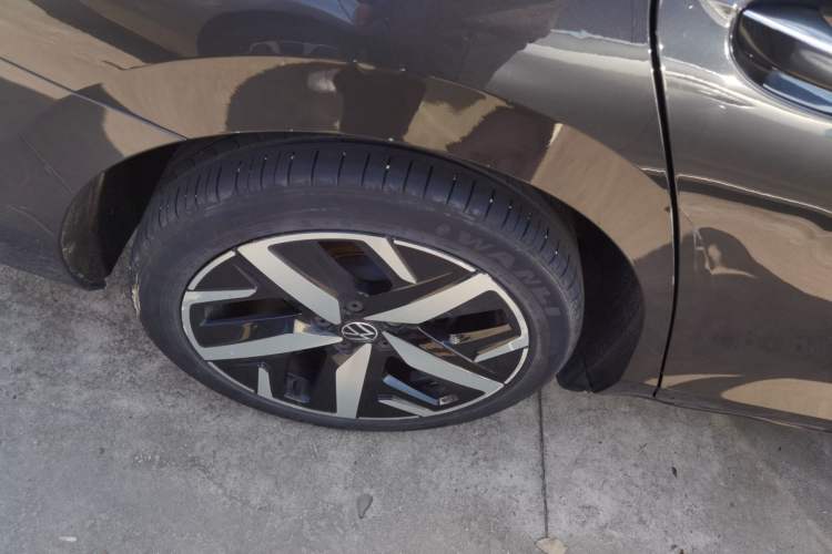 Used Volkswagen Lamando 2022 Lavida L 280TSI DSG Cool & Spicy Edition