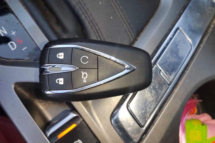 Used CHANGAN CS35PLUS 2021 Blue Whale NE 1.4T DCT Luxury Model