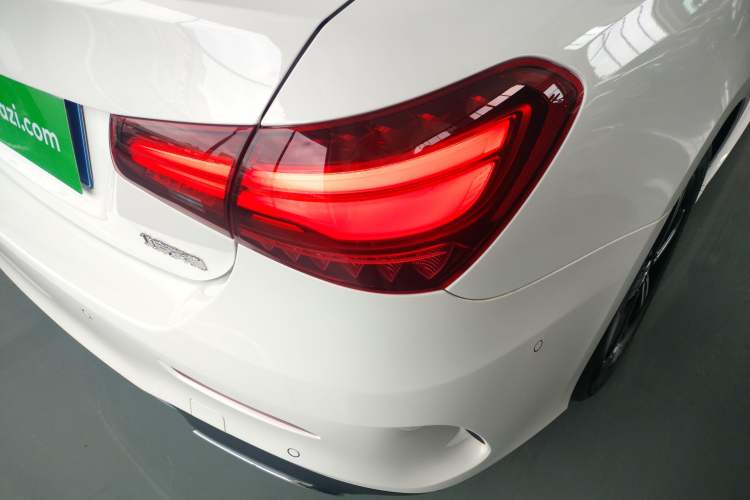 Used Mercedes-Benz A-Class 2024 Updated A 200 L Fashion Version Right Rear Taillight