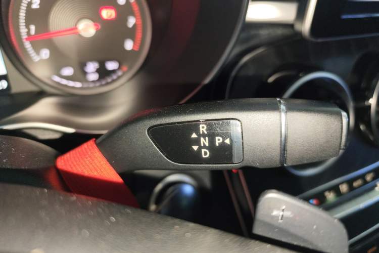 Used Mercedes-Benz C-Class 2017 Restyled C 180 L Fashion Edition Sport Version