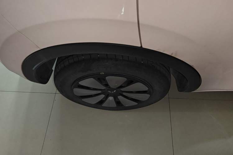 Used Wuling Bingo 2023 410 km Lingxi Deluxe Edition
