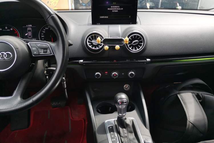 Used Audi A3 2020 Limousine 35 TFSI Ambition China VI
