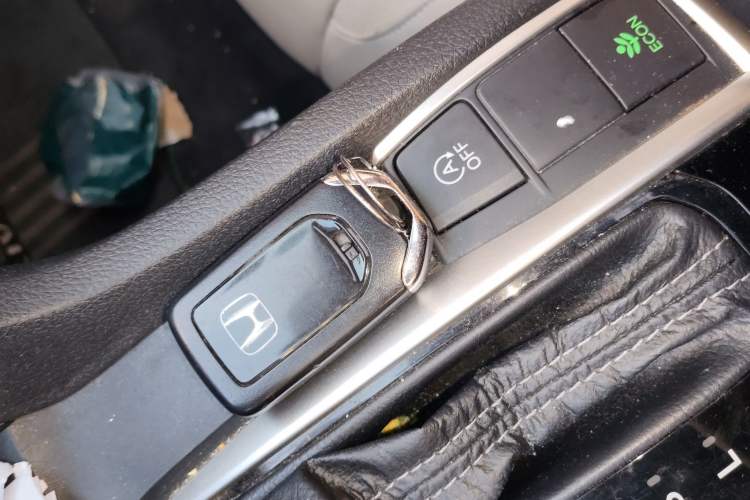 Used Honda Civic 2016 220TURBO CVT Prestige Edition
