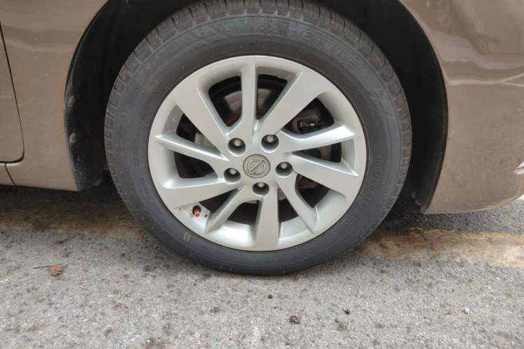 Used Nissan Sylphy 2014 1.6XV CVT Deluxe Edition