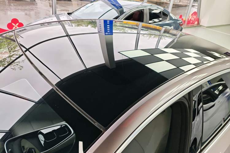 Used CHANGAN NEVO A07 2025 Range-Extended "True Fragrant" Edition 230 Luxury Version Roof