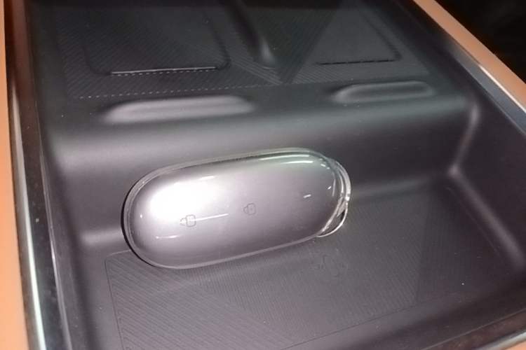 Used Li Auto L8 2025 Max Smart Refresh Edition
