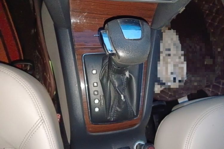Used Skoda Octavia 2013 1.6L Automatic Yijun Edition Gear Lever