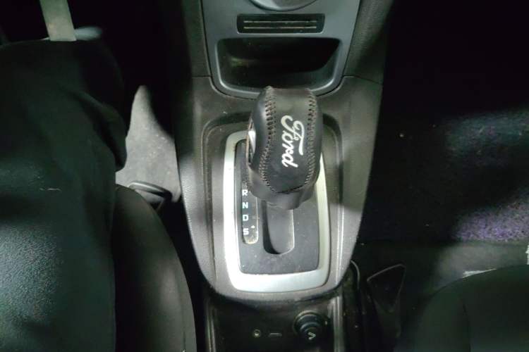 Used Ford Fiesta 2013 Hatchback 1.5L Automatic Fashion Edition