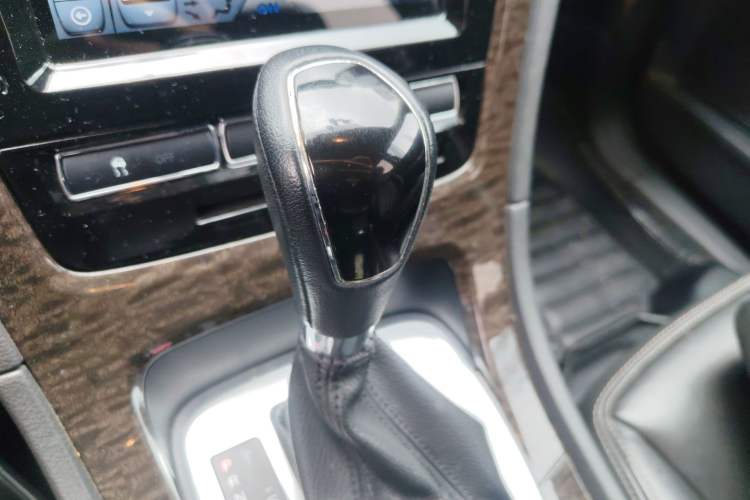 Used Ford Mondeo 2011 2.0L GTDi 200 Luxury Edition
