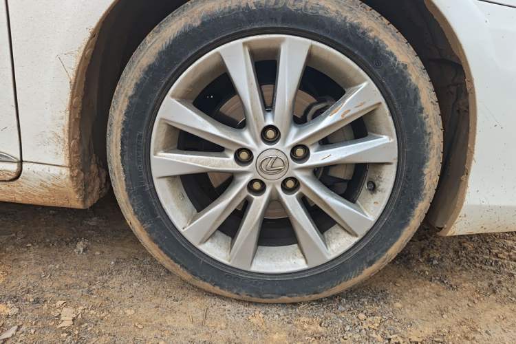 Used Lexus ES 2010 240 Elegant Edition