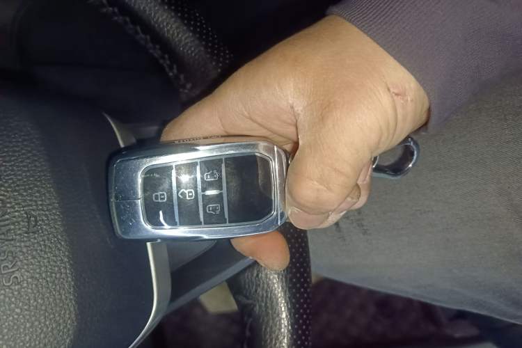 Used Toyota SIENNA 2024 2.5L Hybrid Comfort Edition
