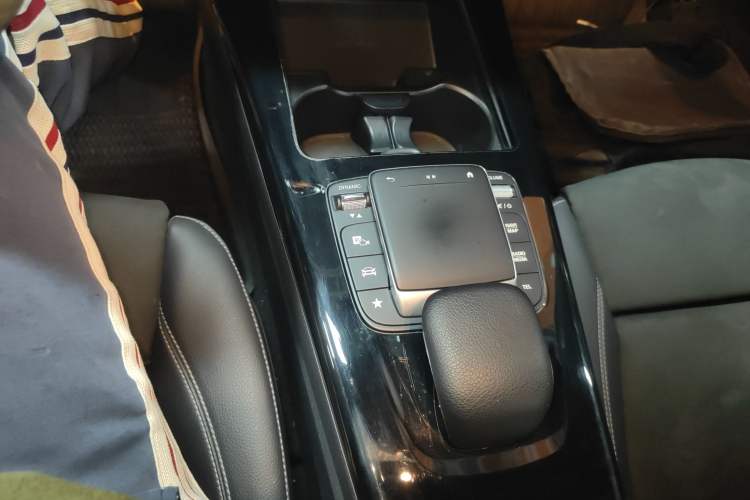 Used Mercedes-Benz A-Class 2021 A 200 L Sport Sedan Fashion Model