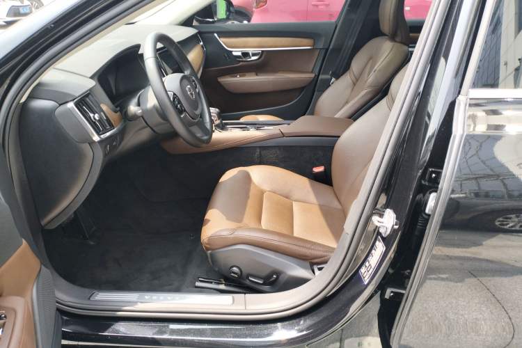 Used Volvo S90 2020 Facelifted T5 Zhiyi Luxury Edition