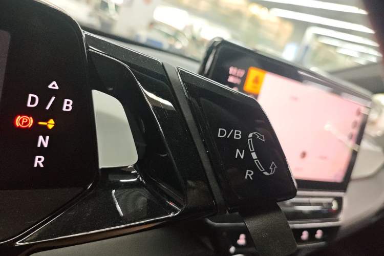 Used Volkswagen ID.3 2024 Pure & Smart Edition Gear Lever