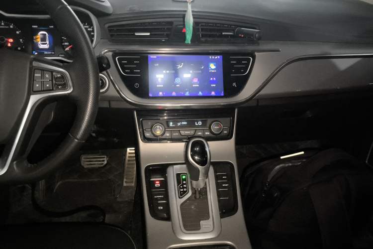 Used Geely Auto Emgrand GS 2018 Lingchao Edition 1.4T Automatic LingShang Smart Connectivity Model