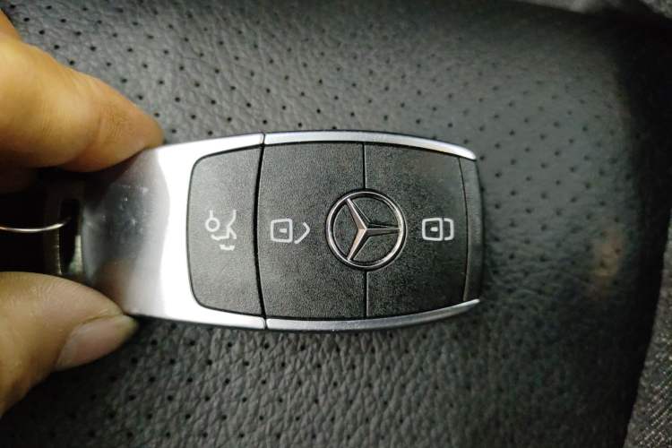 Used Mercedes-Benz GLE 2023 GLE 350 4MATIC Coupe SUV Fashion Model