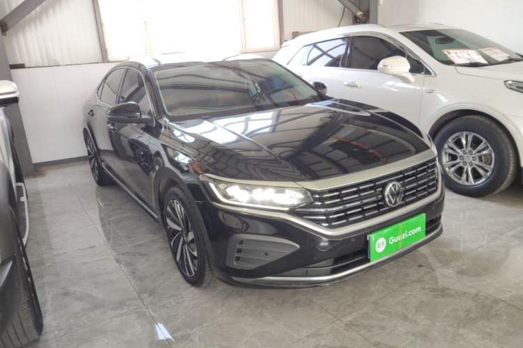 Used Volkswagen Passat 2024 380TSI Dragon Edition
