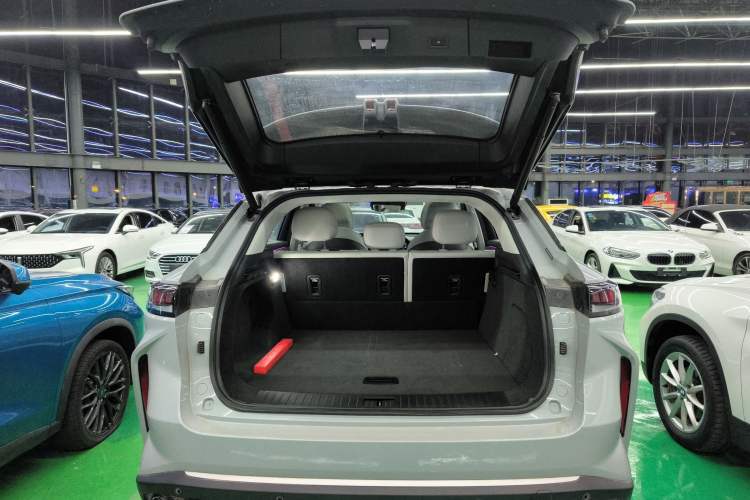 Used EXEED Stellar C-DM 2024 1.5T Long-Range Pro Trunk