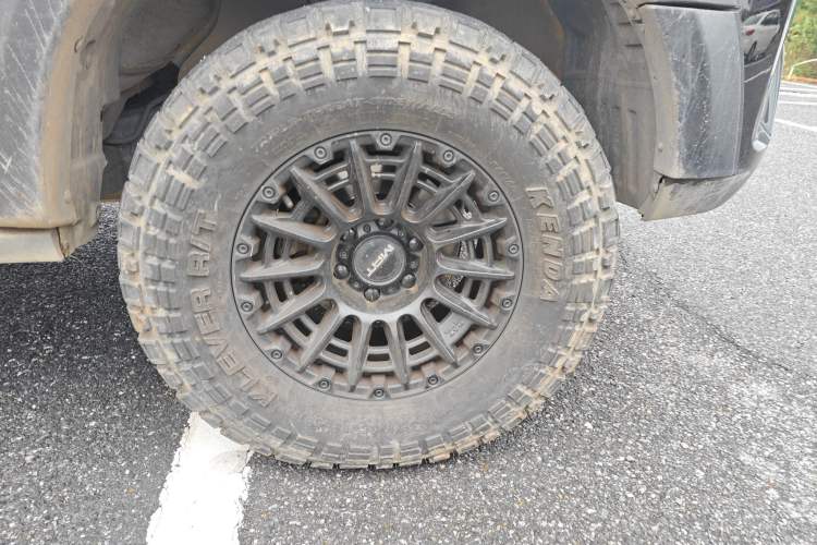 Used Great Wall Poer 2023 2.0T Passenger Version Automatic Diesel 4x4 Comfort Trim – GW4D20M