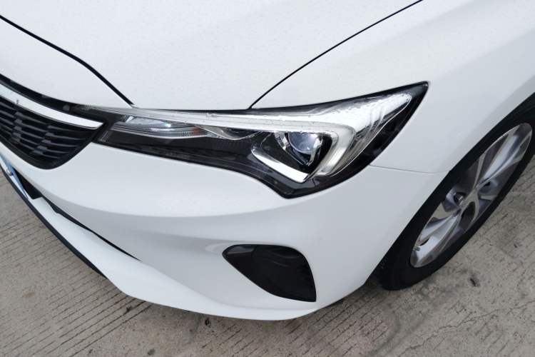 Used Buick Verano 2023 Pro Enjoyment Edition Left Front Headlight