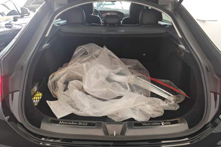 Used Mercedes-Benz GLE Coupe 2020 GLE 350 4MATIC Coupe SUV Fashion Model Trunk