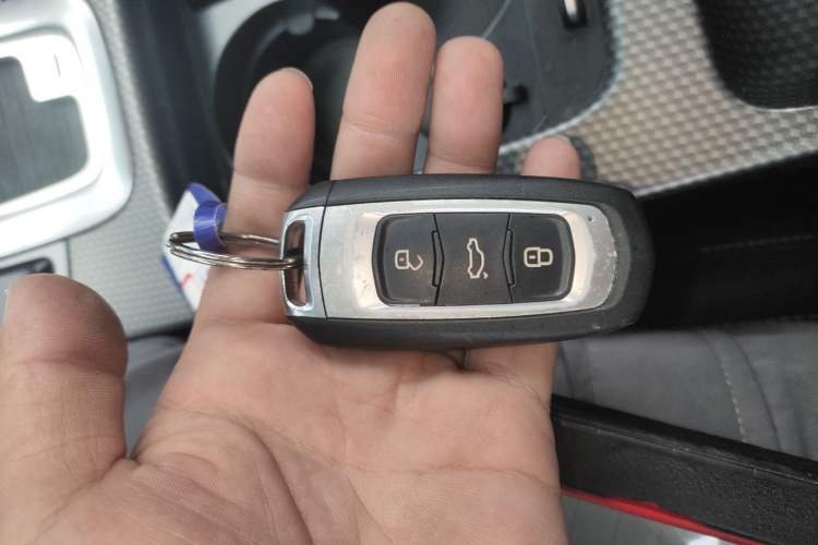 Used Geely Auto Emgrand GS 2016 Sport Edition 1.8L Automatic LingShang Model
