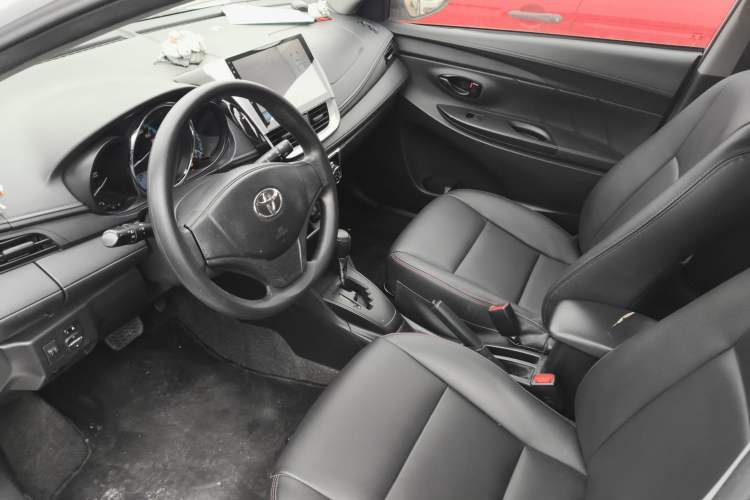 Used Toyota YARiS L Zhi Xuan 2016 Revised 1.5E CVT Charming Edition
