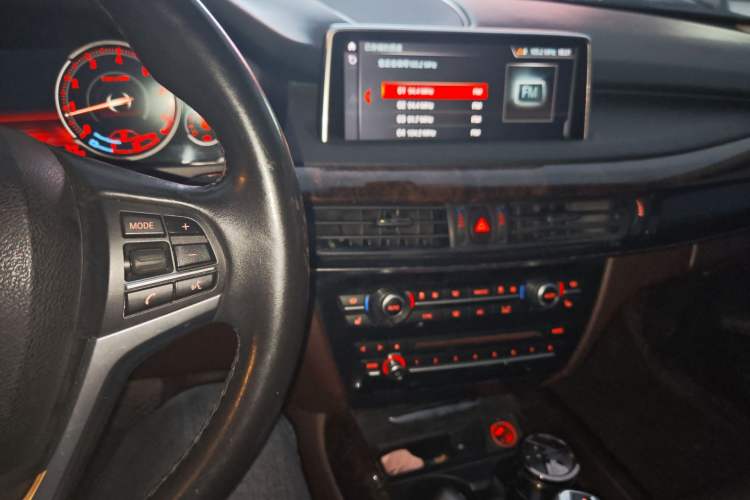 Used BMW X5 2018 xDrive28i
