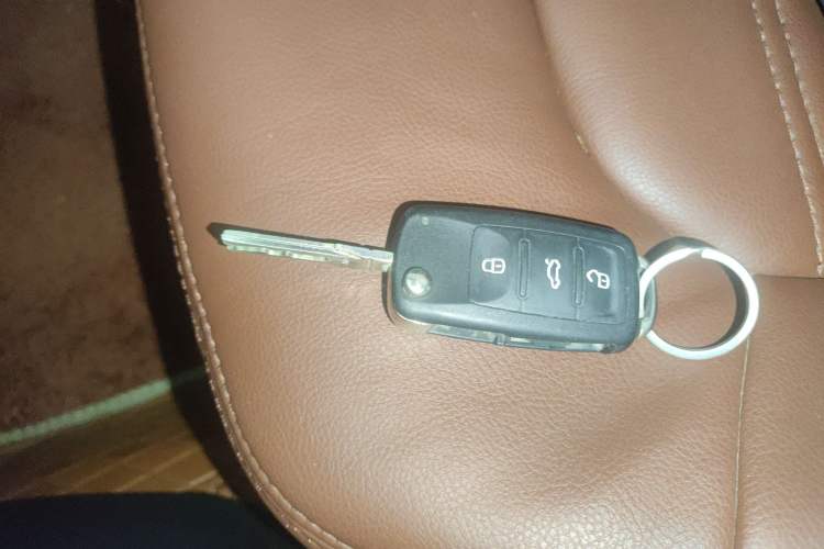 Used Volkswagen Jetta 2017 1.5L Manual Fashion Edition
