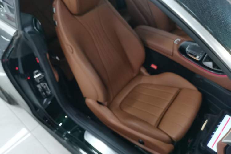 Used Mercedes-Benz E-Class 2021 E 260 Coupe
