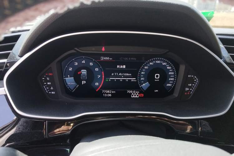 Used Audi Q3 2019 35 TFSI Advanced Dynamic Edition Instrument Cluster