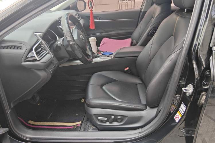 Used Toyota Camry 2018 Dual-Engine 2.5 HG Luxury Edition