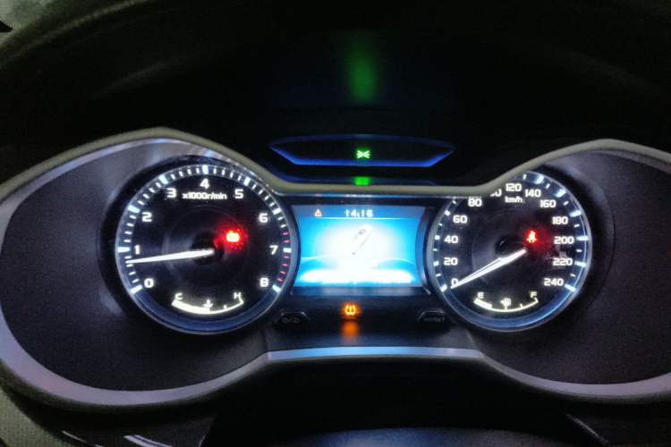 Used Geely Auto Emgrand 2017 Hatchback RS Million Edition 1.5L CVT Upward Version
