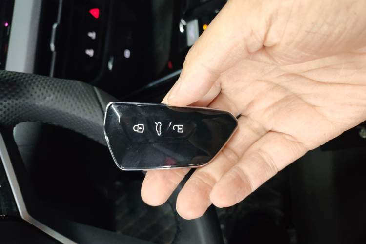 Used Volkswagen Lamando 2023 Lavida L 280TSI DSG Cool & Spicy Edition
