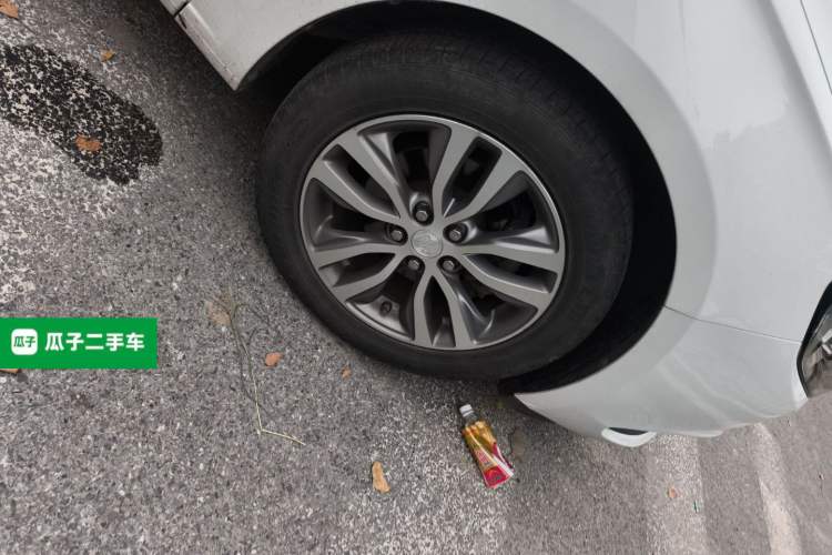 Used Buick GT 2019 18T Automatic Connected Elite Model China VI Standard Right Front Wheel Hub