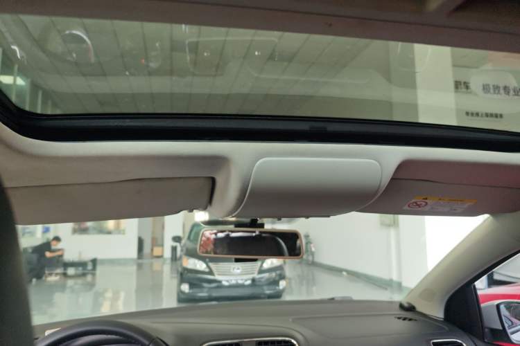 Used Volkswagen Polo 2018 1.5L Automatic Enjoyment Model Headliner